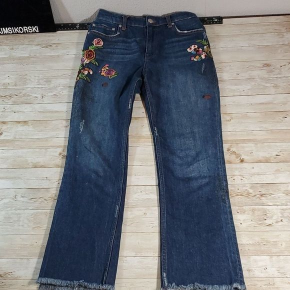 Zara Premium Denim Embroidered Raw Hem Jeans Flower Floral Design 24½" Waist 26L - Picture 1 of 11